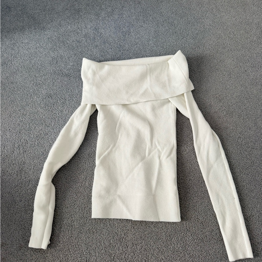 Aritzia Off-Shoulder Sweater in Cream